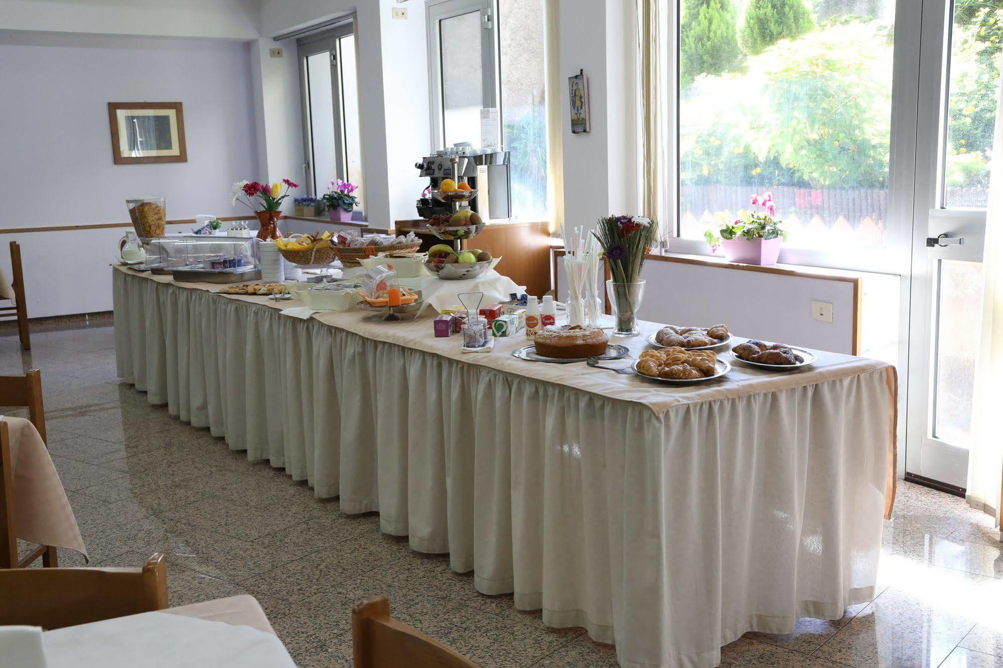 Hotel Mater 2*